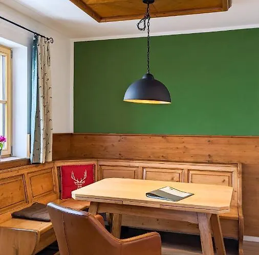 Appartement Beim Strausser *